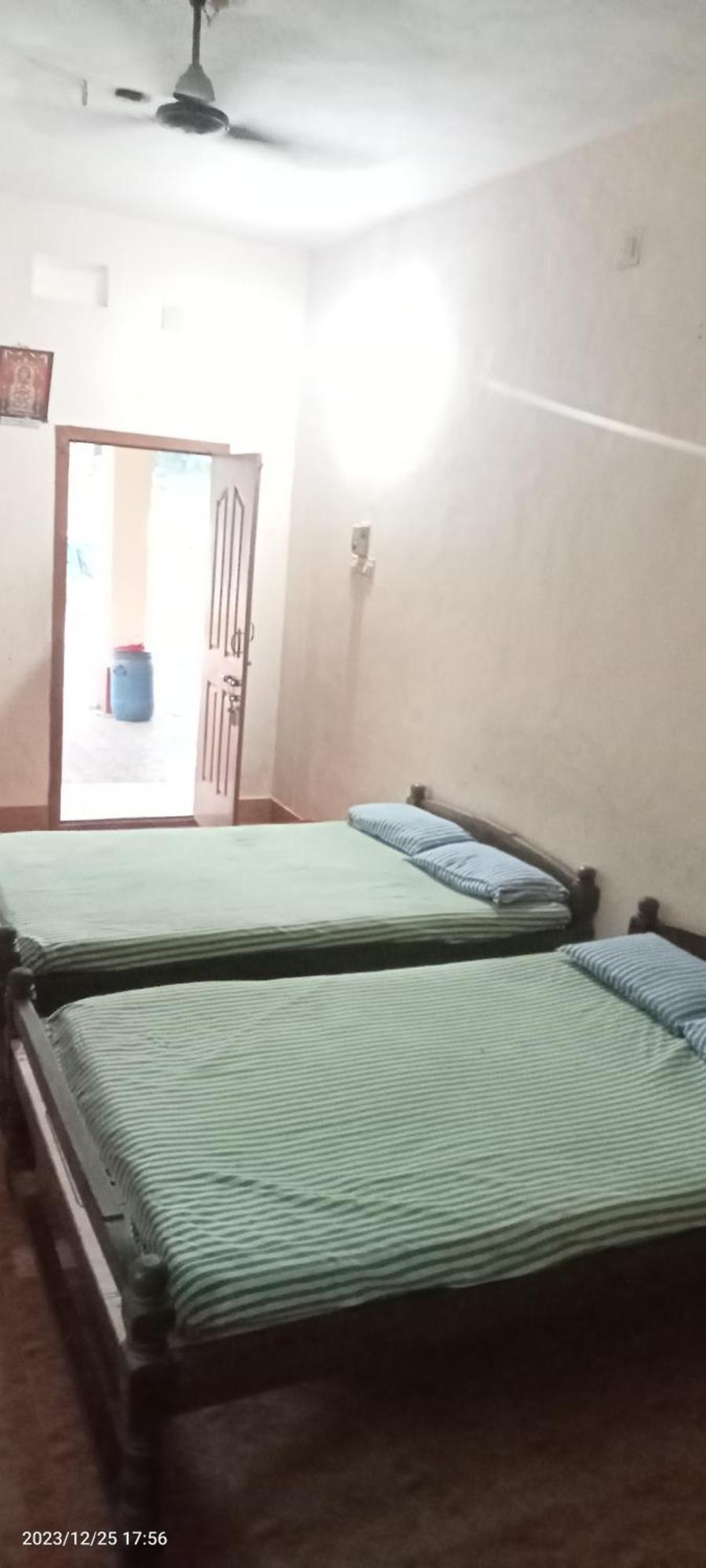Sri Rama Lodge Subrahmanya Ngoại thất bức ảnh